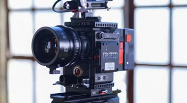 手机广告片制作｜让科技之光在镜头里焕发生命力